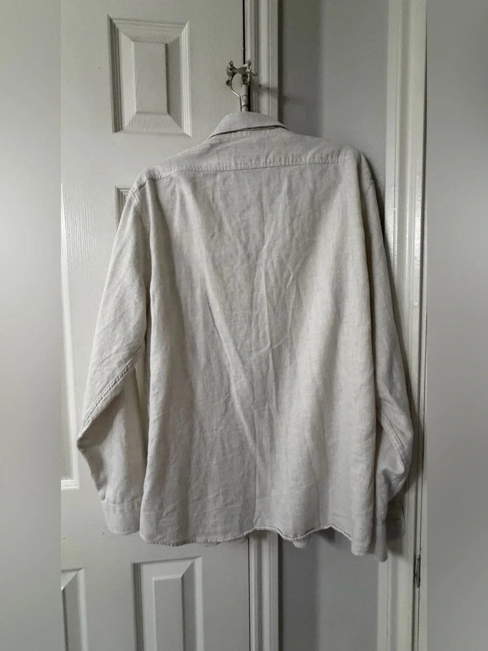 Banana Republic Men’s Button Down Shirt Size Large 100% Organic Cotton